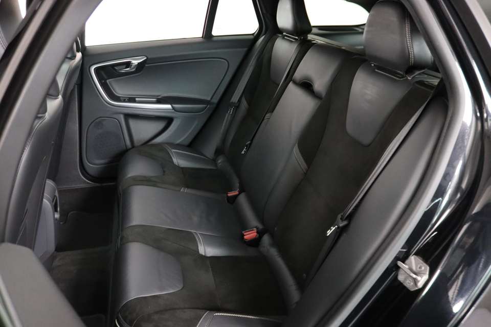 Volvo V60 - Imagem 5