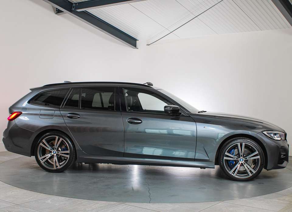 BMW 330 - Imagem 7