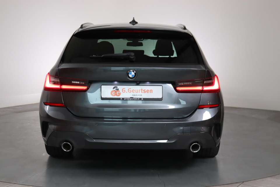 BMW 330 - Imagem 20
