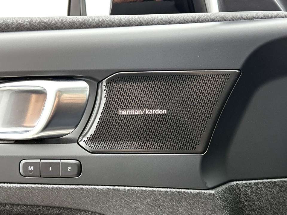 Volvo XC40 - Imagem 13