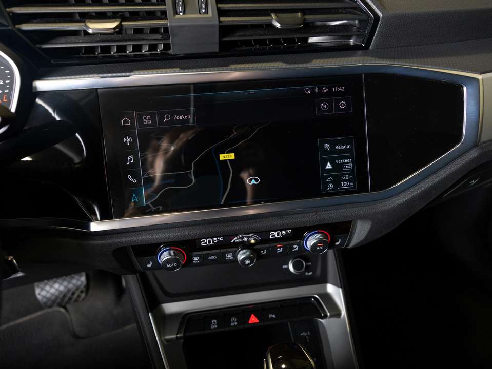 Audi Q3 - Imagem 13