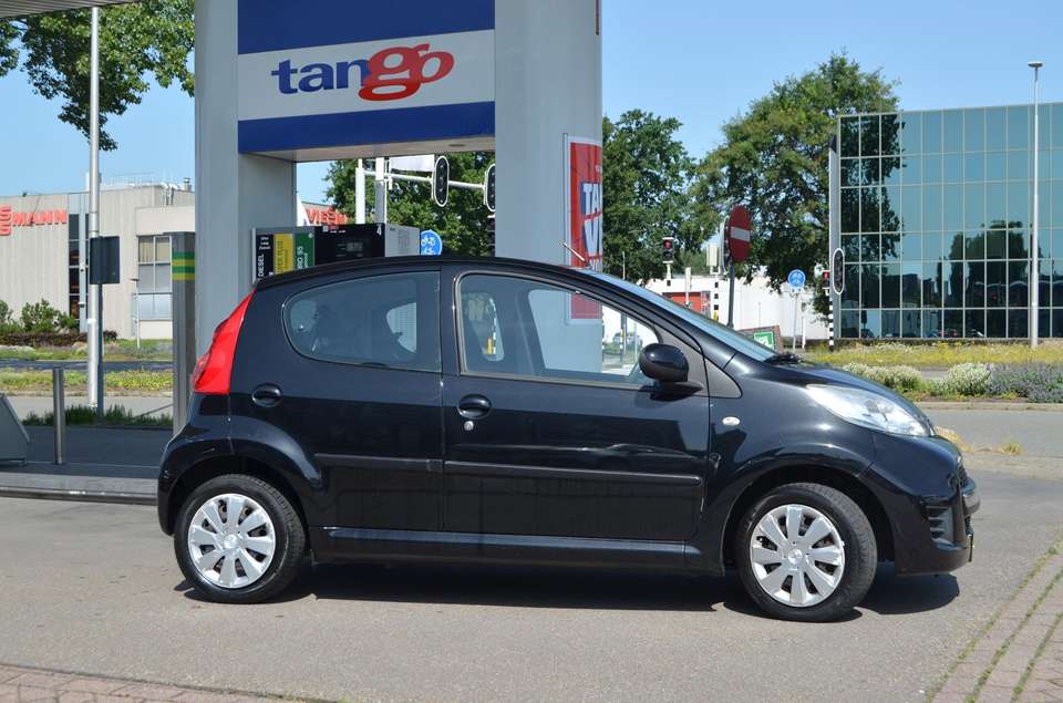Peugeot 107 - Imagem 5