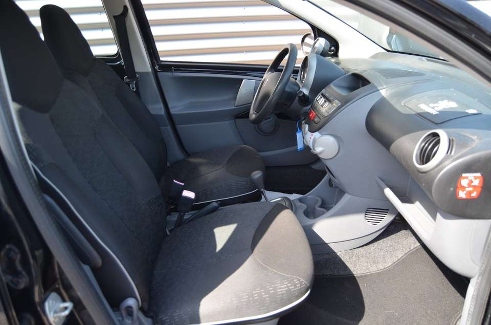 Peugeot 107 - Imagem 10