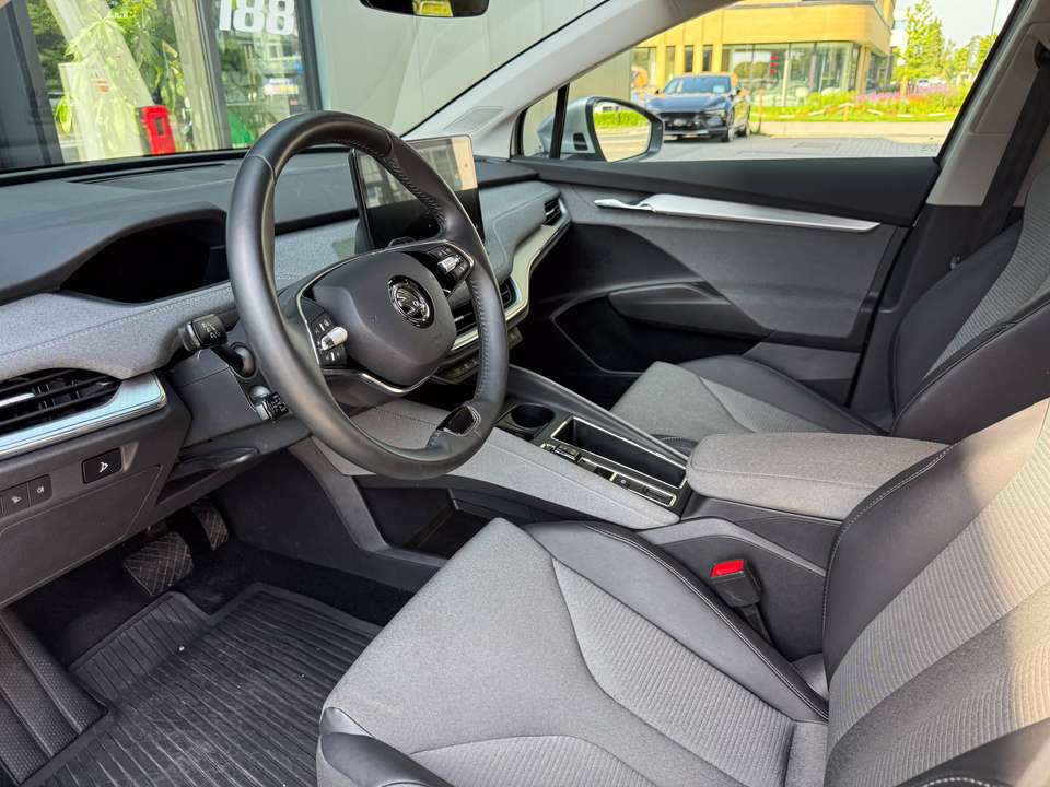 Skoda Enyaq - Imagem 9