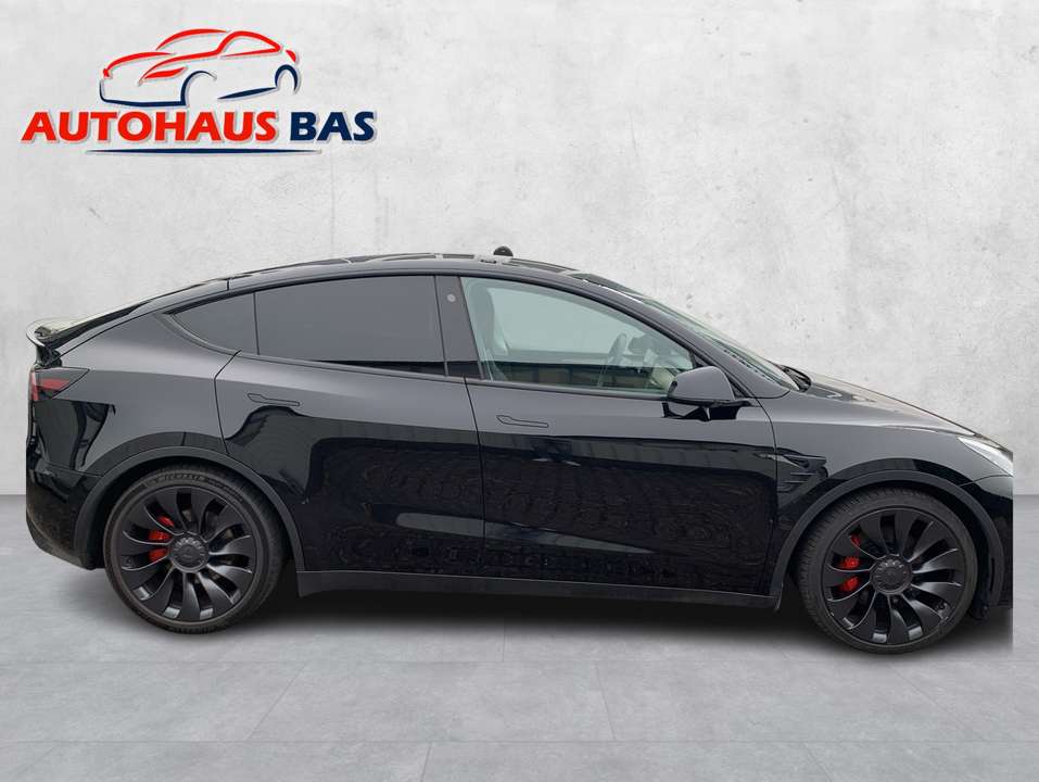 Tesla Model Y - Imagem 5
