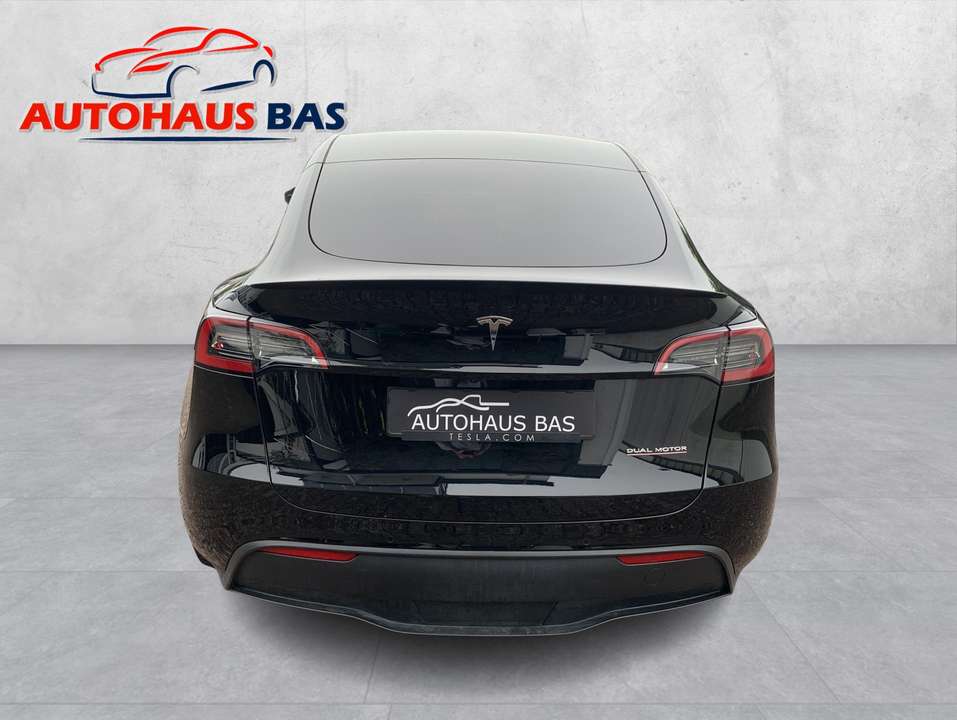Tesla Model Y - Imagem 7