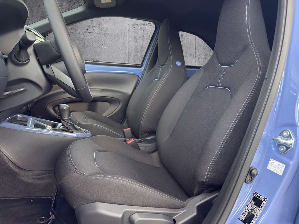 Toyota Aygo X - Imagem 10