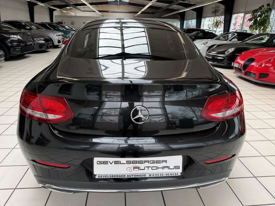 Mercedes-Benz C 180 - Imagem 7