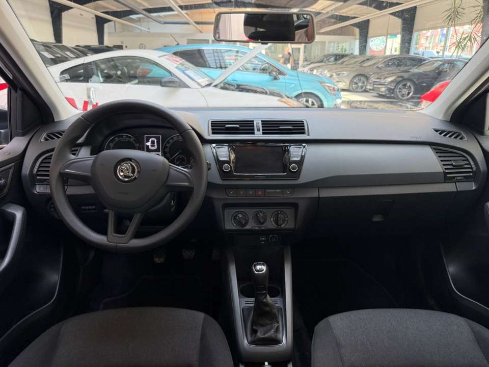 Skoda Fabia - Imagem 14