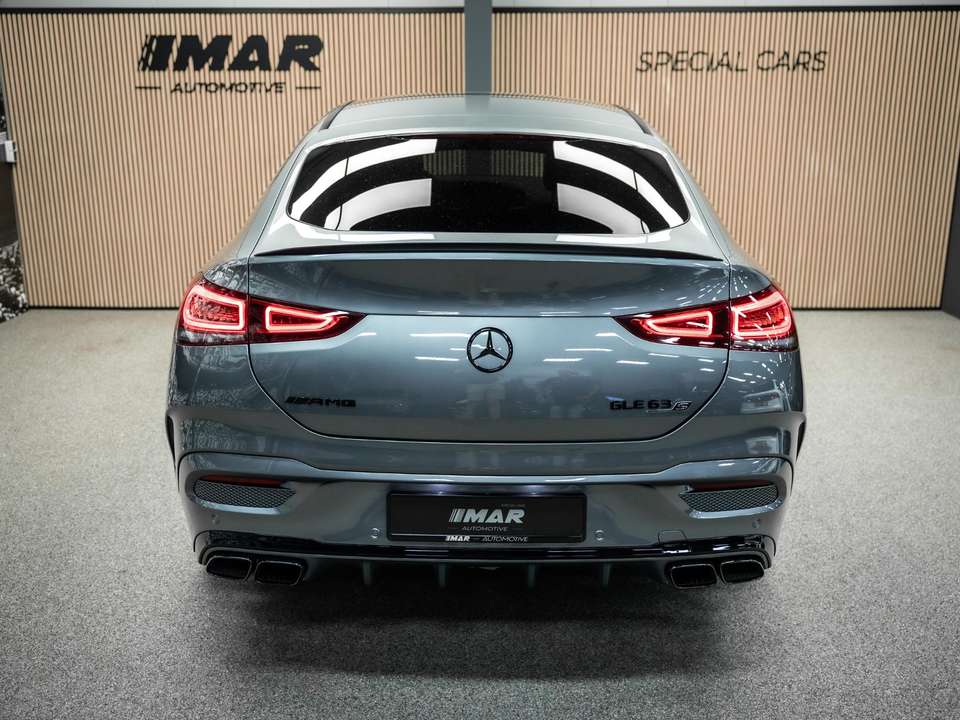 Mercedes-Benz GLE 63 AMG - Imagem 14