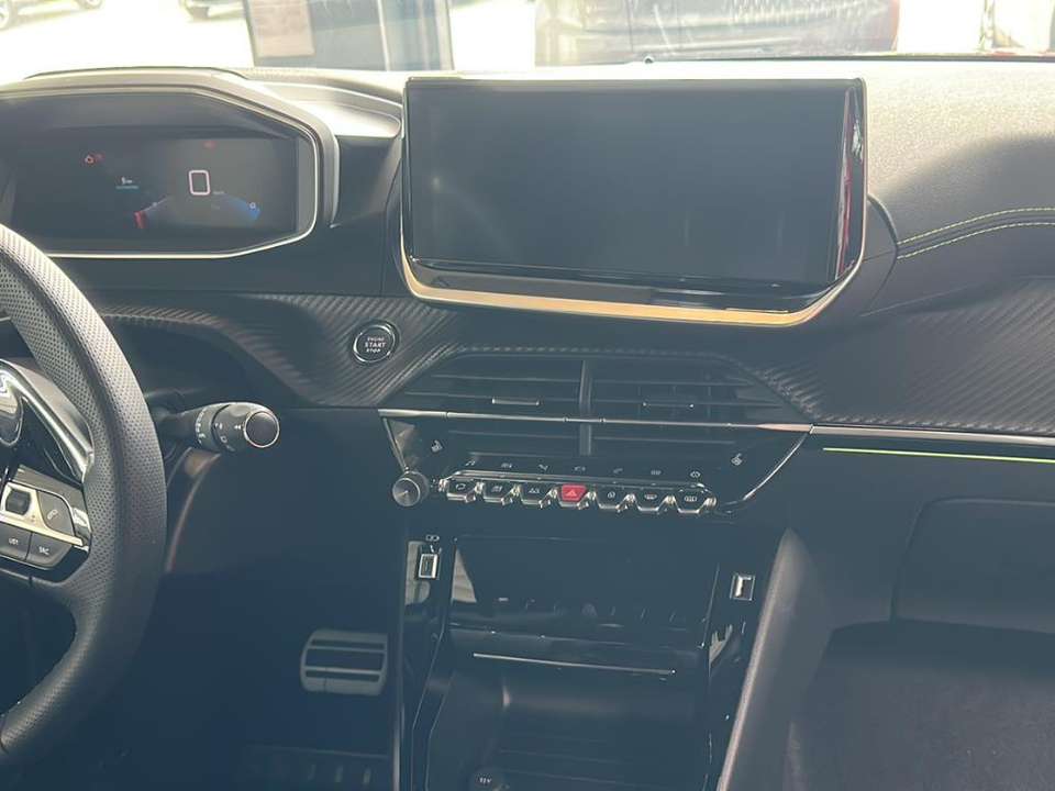 Peugeot 2008 - Imagem 13