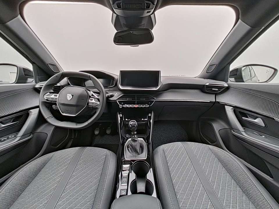 Peugeot 2008 - Imagem 11