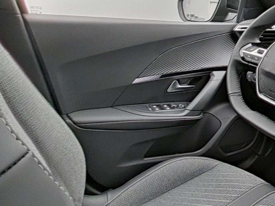 Peugeot 2008 - Imagem 15