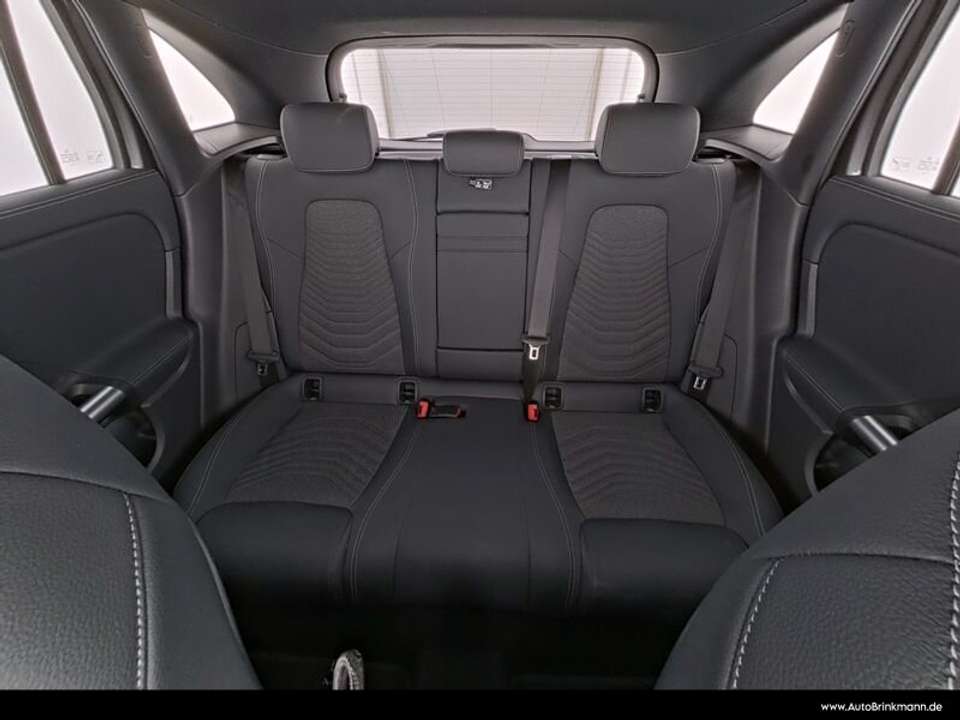 Mercedes-Benz EQA 250 - Imagem 8