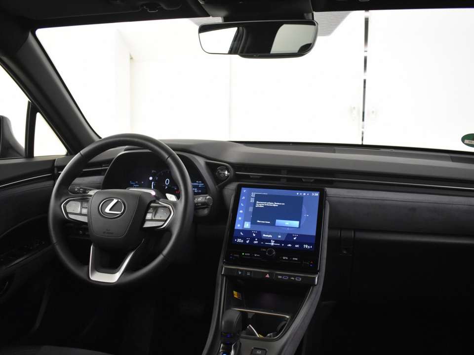 Lexus LBX - Imagem 4