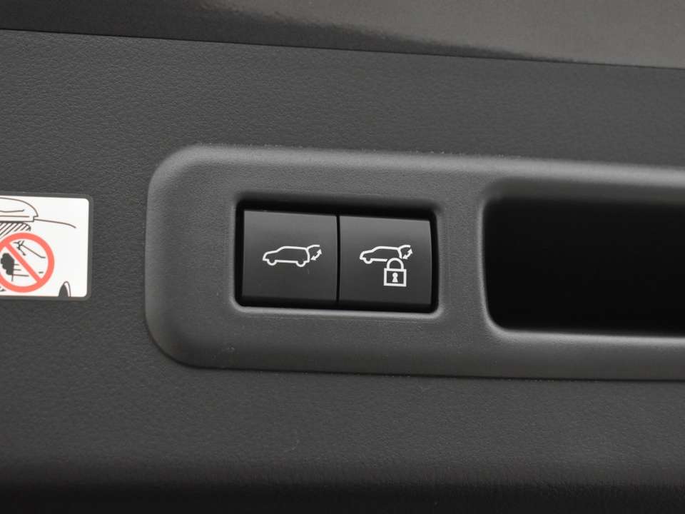 Lexus LBX - Imagem 14