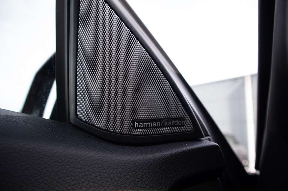 Mercedes-Benz E 350 - Imagem 11