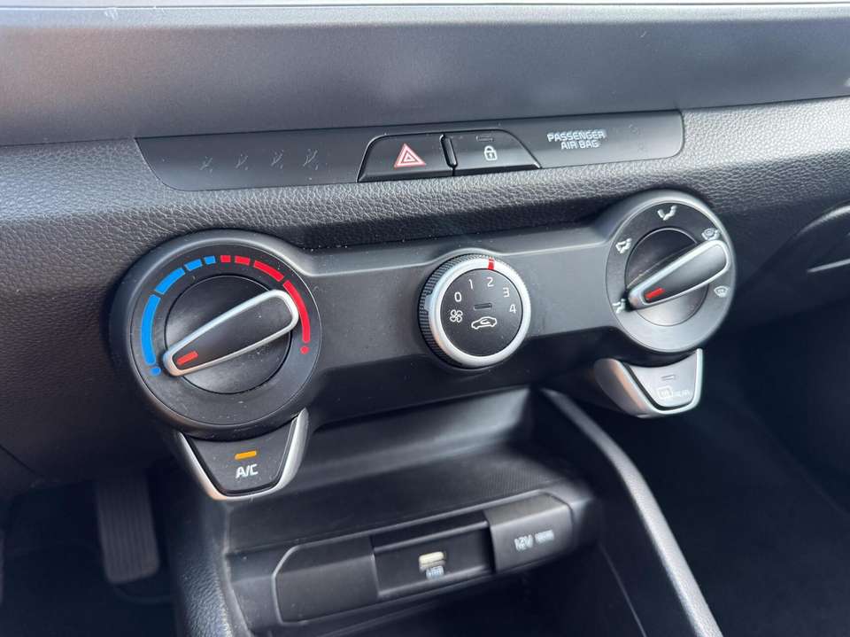 Kia Stonic - Imagem 9