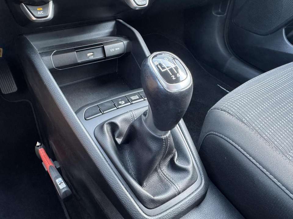Kia Stonic - Imagem 10