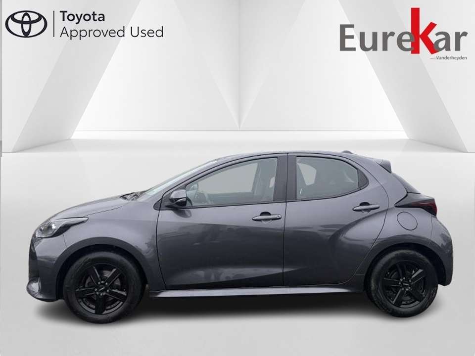 Toyota Yaris - Imagem 2