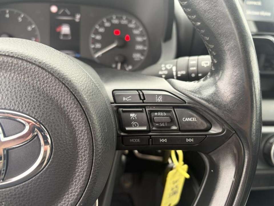 Toyota Yaris - Imagem 8