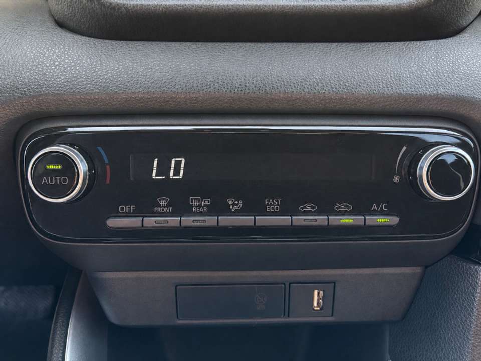 Toyota Yaris - Imagem 9