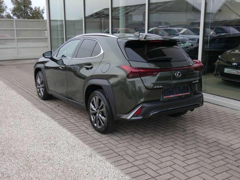 Lexus UX 250h - Imagem 3