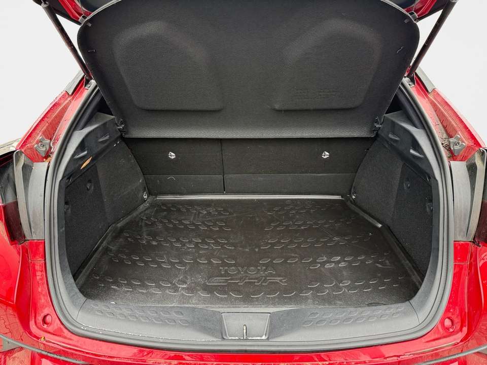 Toyota C-HR - Imagem 15