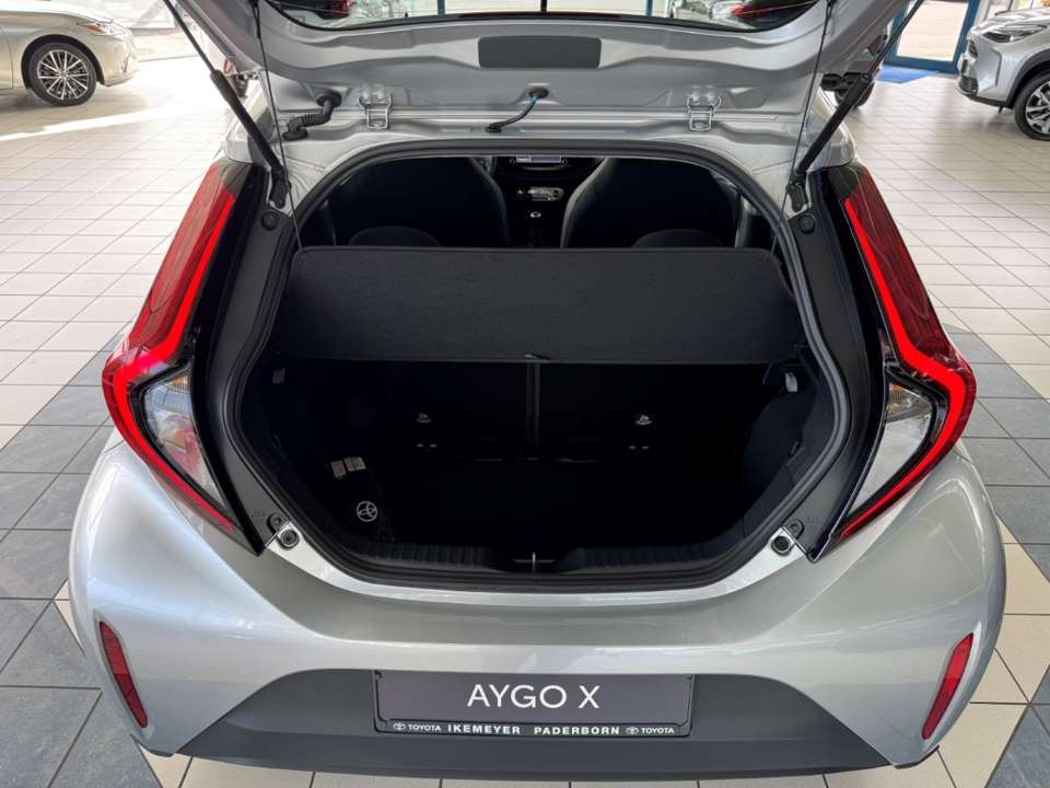 Toyota Aygo X - Imagem 6