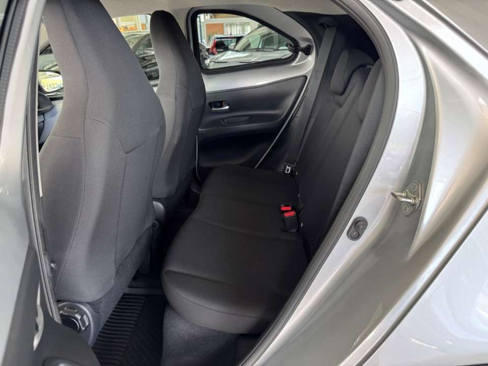 Toyota Aygo X - Imagem 8