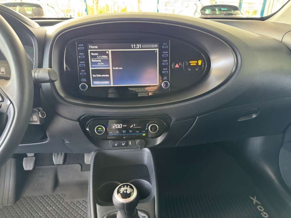 Toyota Aygo X - Imagem 11