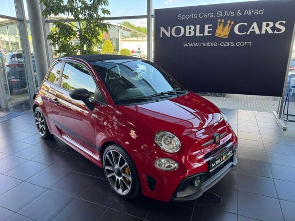Abarth 695C - Imagem 1