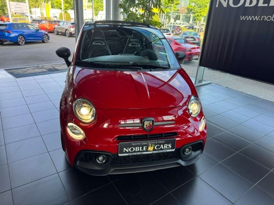 Abarth 695C - Imagem 15