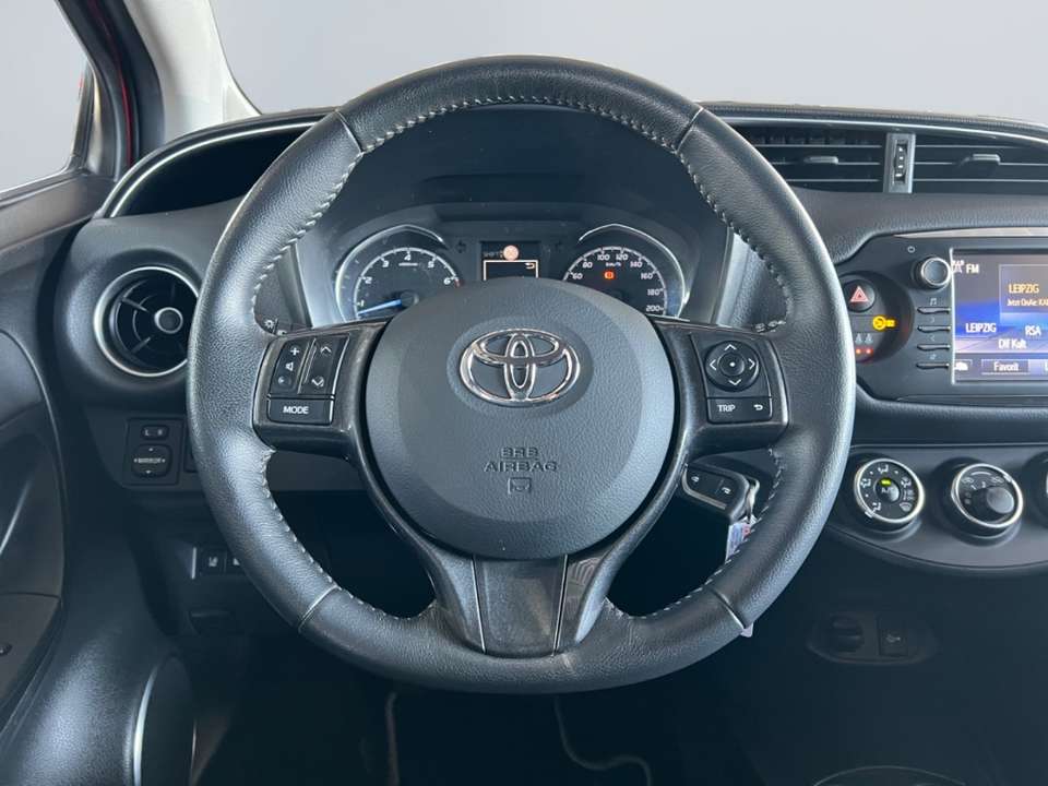 Toyota Yaris - Imagem 13