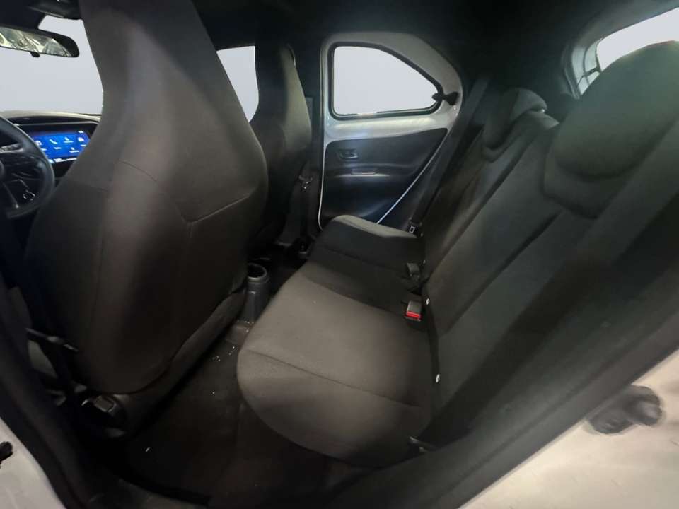 Toyota Aygo X - Imagem 13