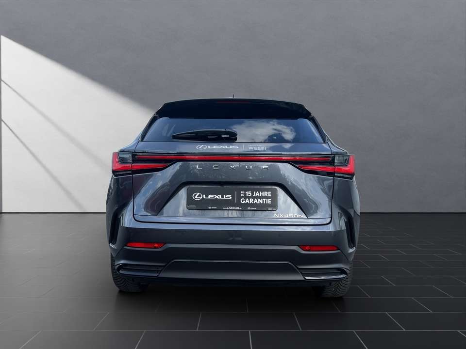 Lexus NX 450h+ - Imagem 4