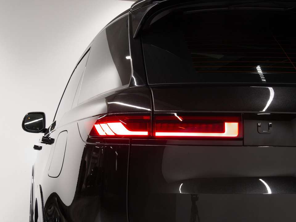 Land Rover Range Rover Sport - Imagem 14