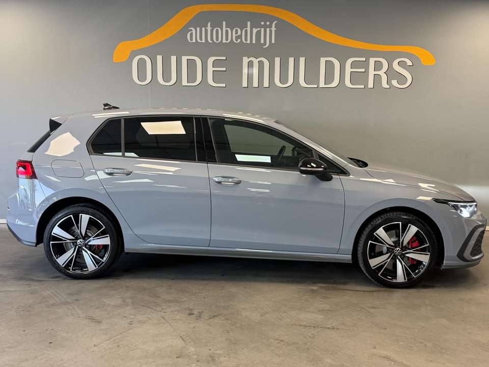 Volkswagen Golf GTE - Imagem 5