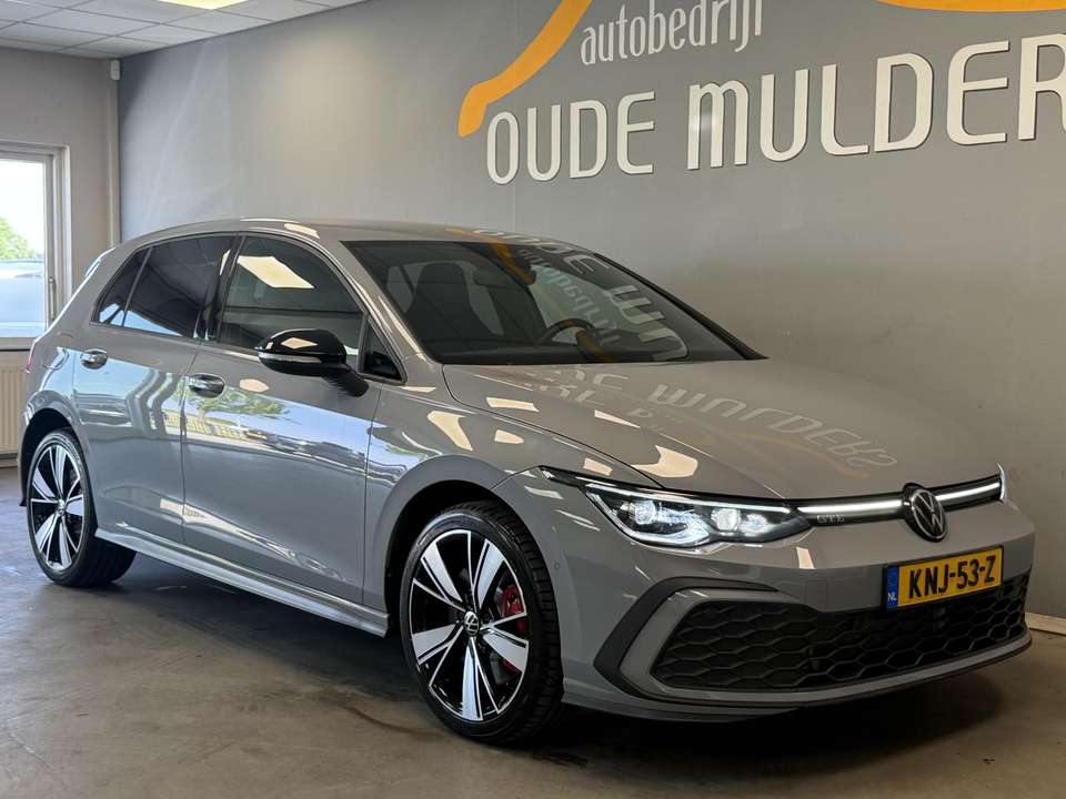 Volkswagen Golf GTE - Imagem 6