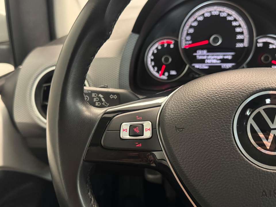Volkswagen up! - Imagem 9