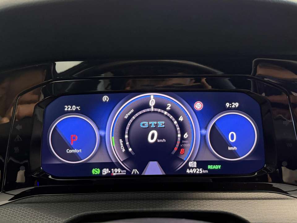 Volkswagen Golf GTE - Imagem 10