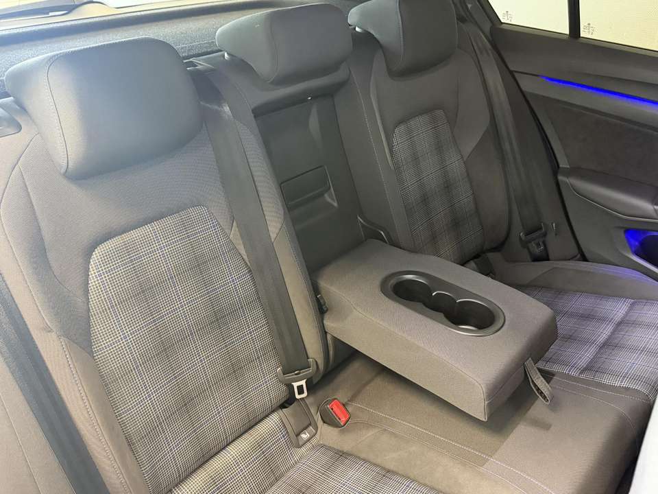 Volkswagen Golf GTE - Imagem 19