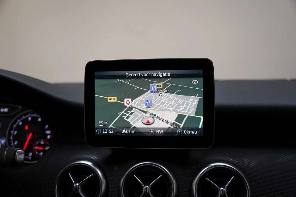 Mercedes-Benz A 180 - Imagem 7
