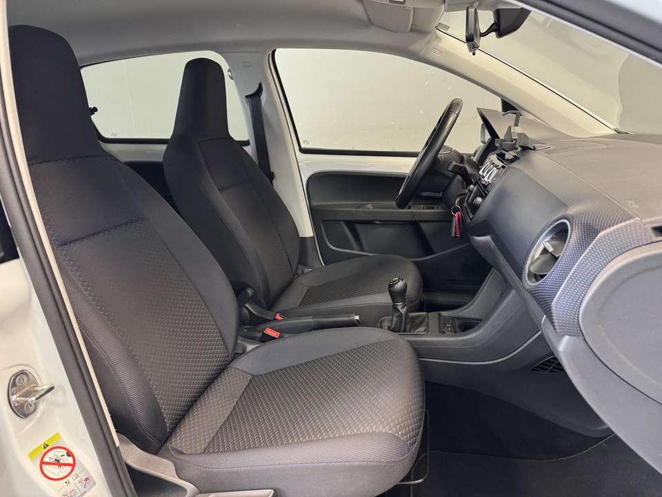 Volkswagen up! - Imagem 20