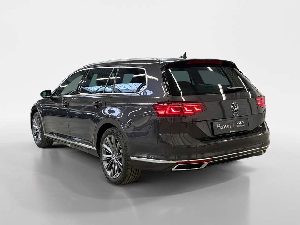 Volkswagen Passat Variant - Imagem 5