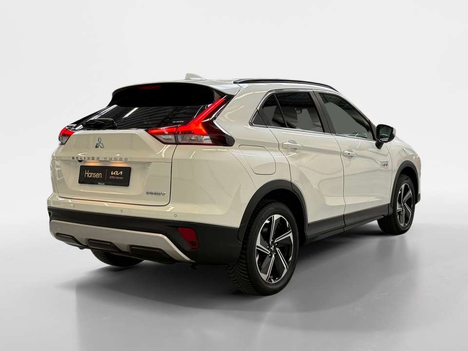Mitsubishi Eclipse Cross - Imagem 2