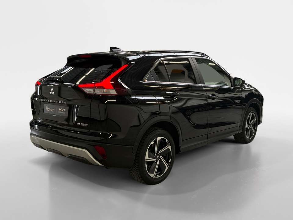 Mitsubishi Eclipse Cross - Imagem 2