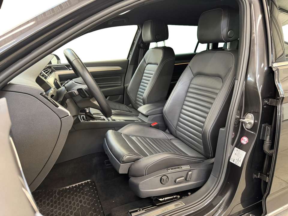 Volkswagen Passat Variant - Imagem 11
