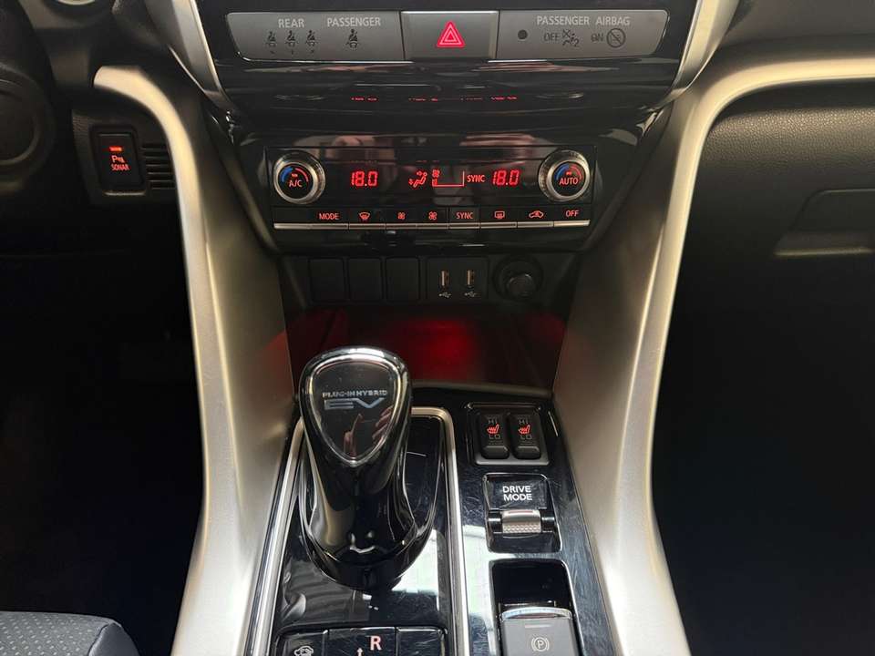 Mitsubishi Eclipse Cross - Imagem 7