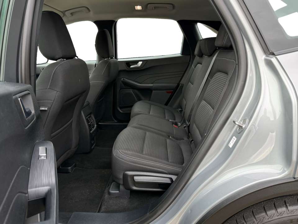 Ford Kuga - Imagem 13